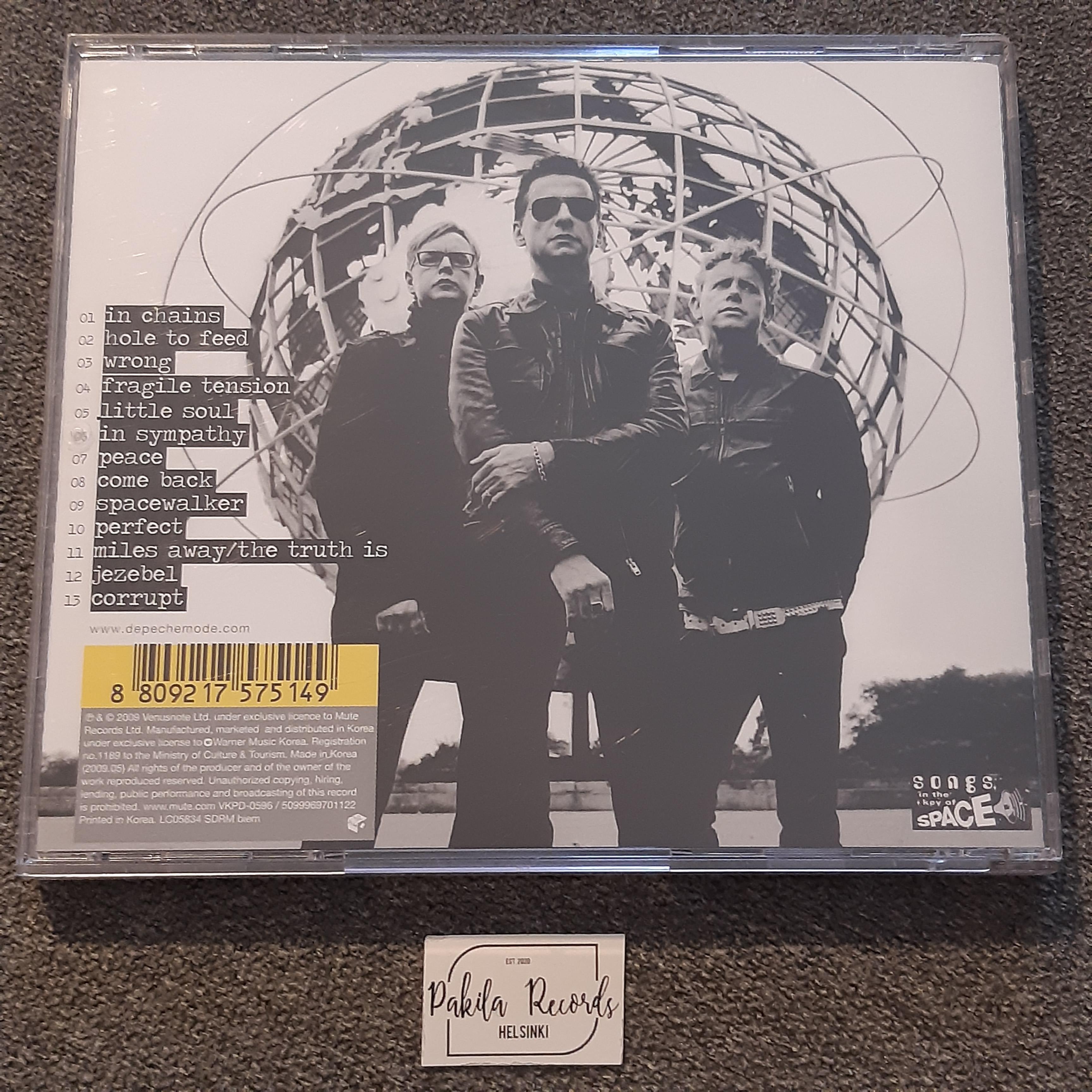 Depeche Mode - Sounds Of The Universe - CD (käytetty)