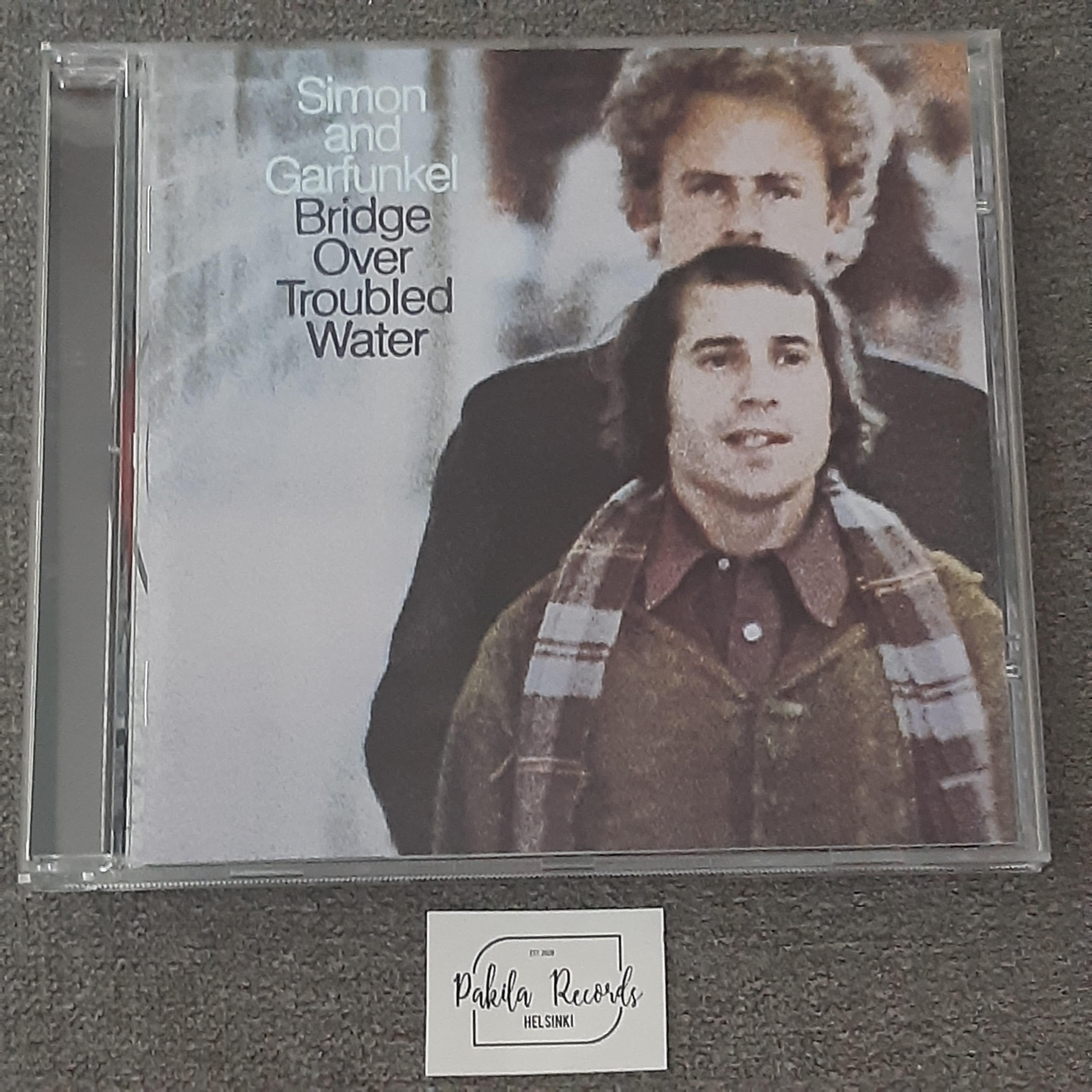 Simon And Garfunkel - Bridge Over Troubled Water - CD (käytetty)