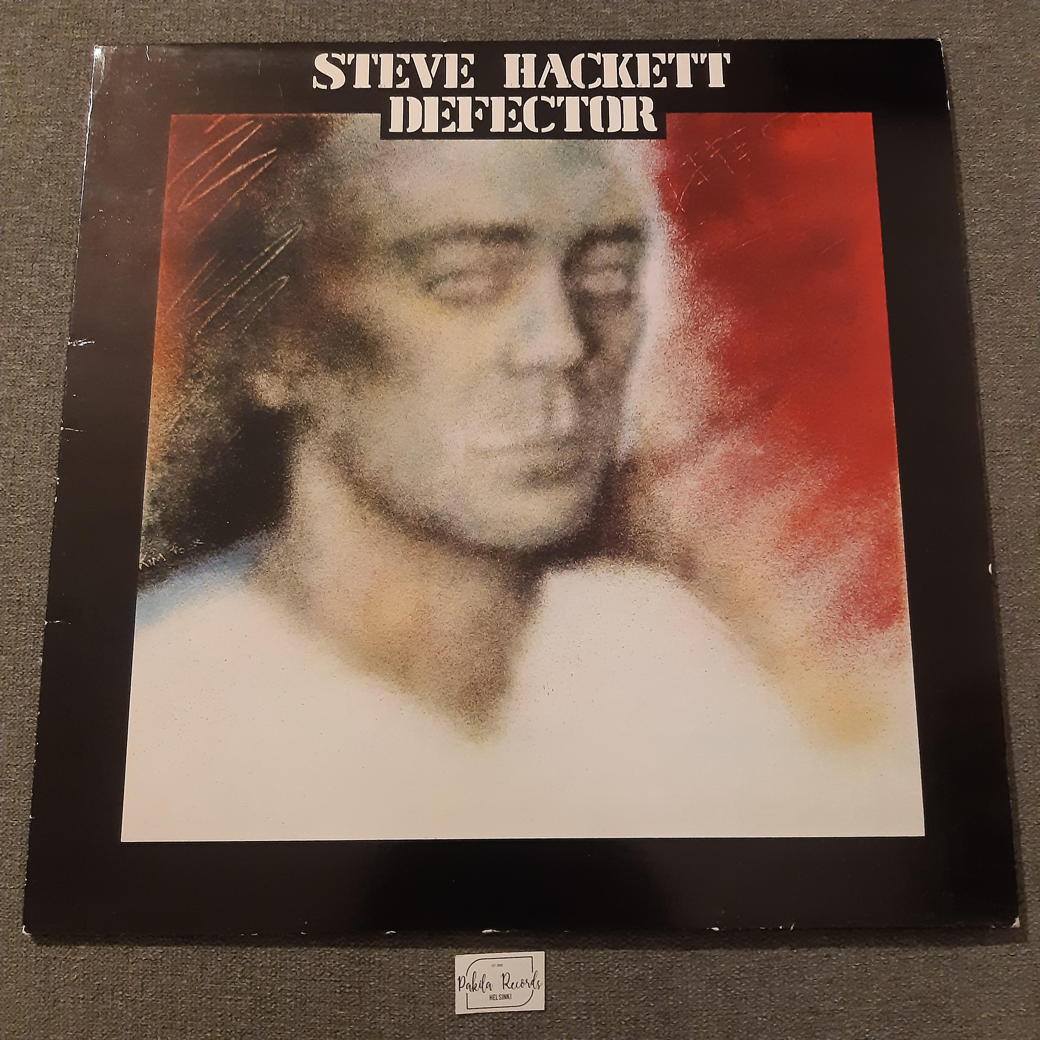 Steve Hackett - Defector - LP (käytetty)