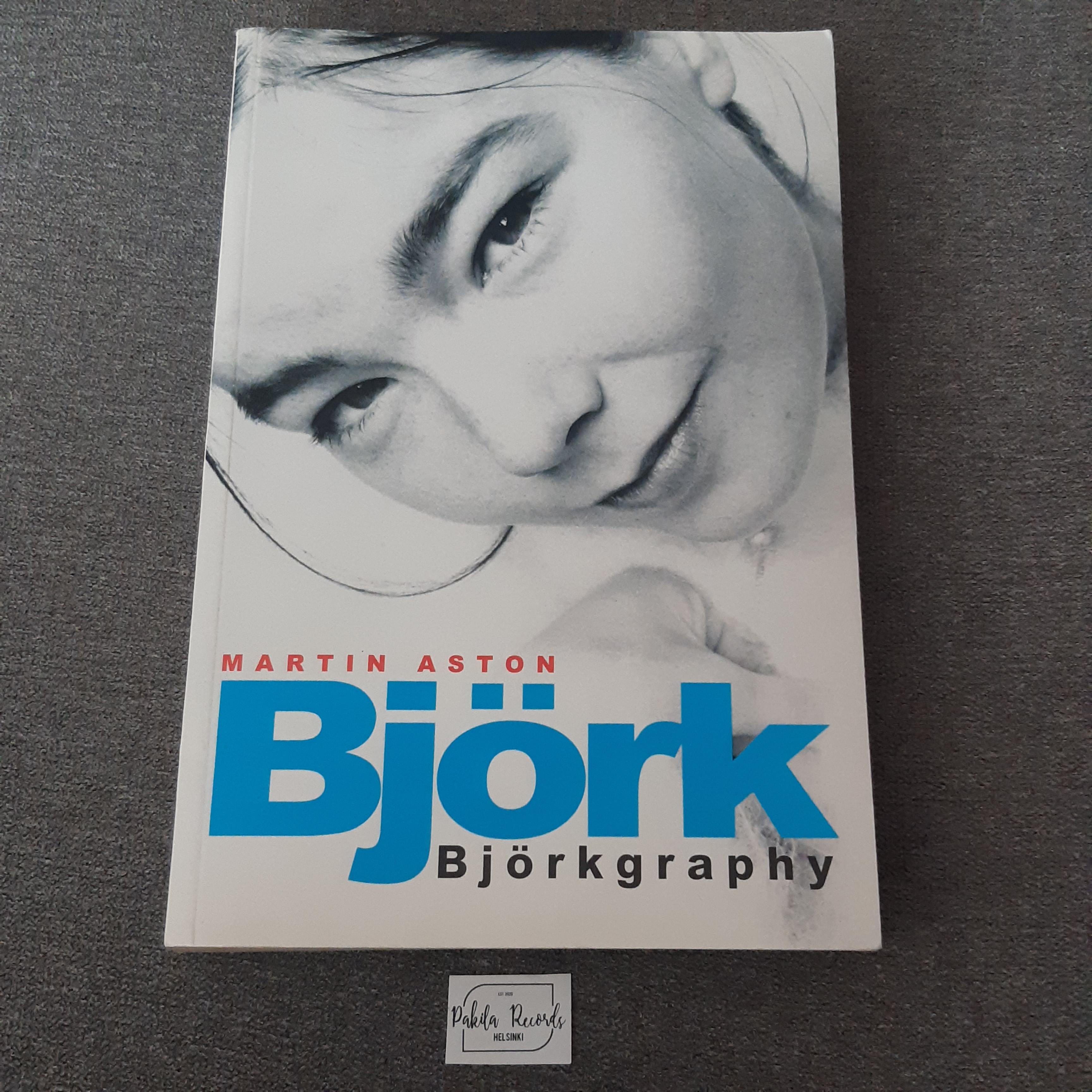 Björk, Björkgraphy - Martin Aston - Kirja (käytetty)
