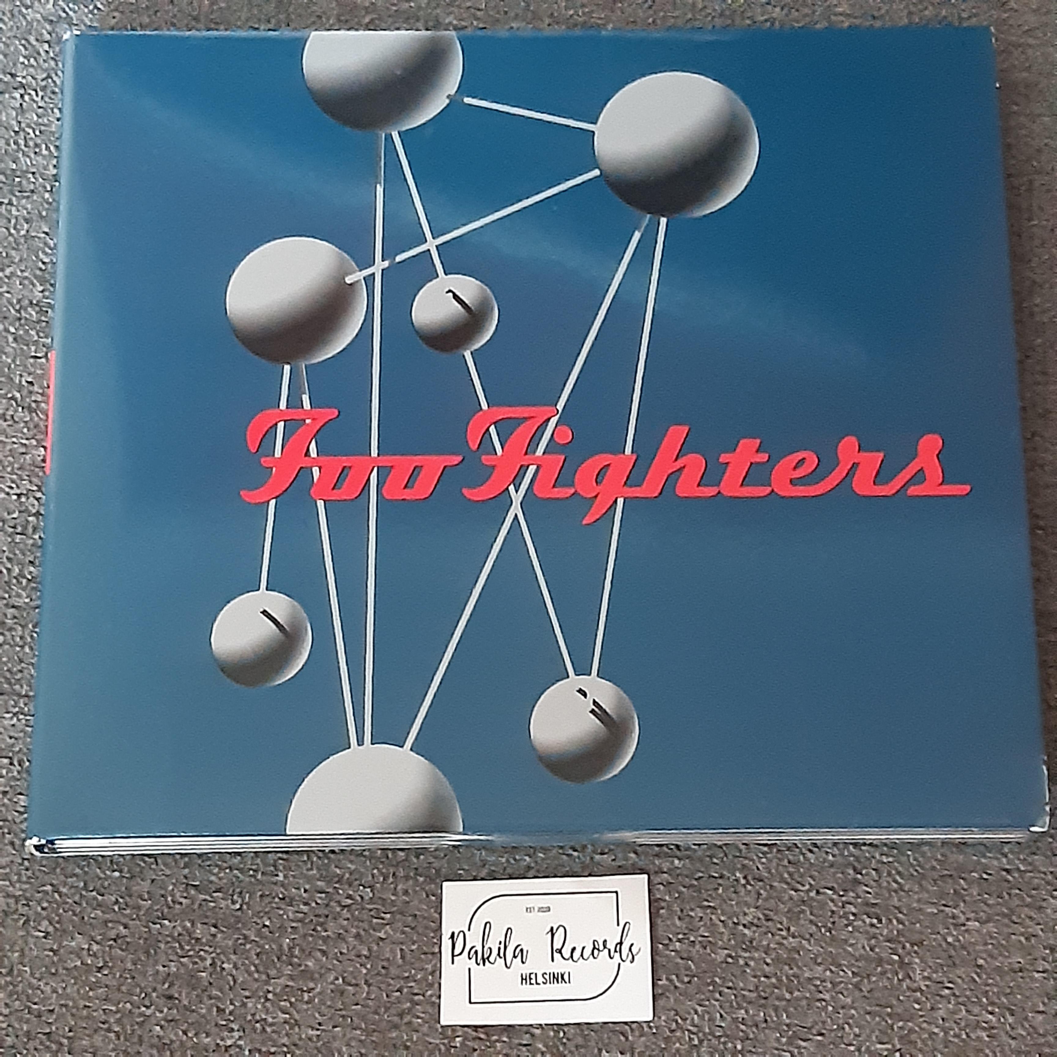 Foo Fighters - The Colour And The Shape - CD (käytetty)