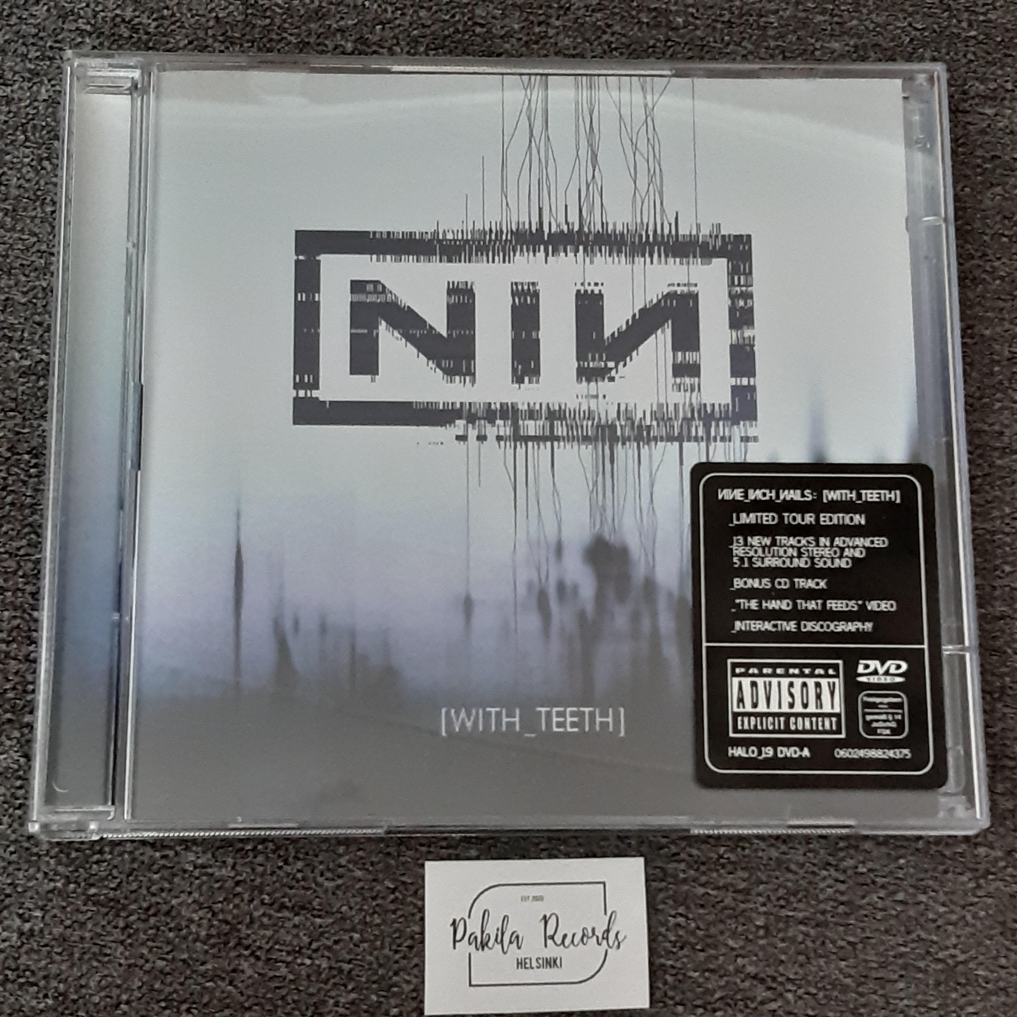Nine Inch Nails - With Teeth - CD + DVD (käytetty)