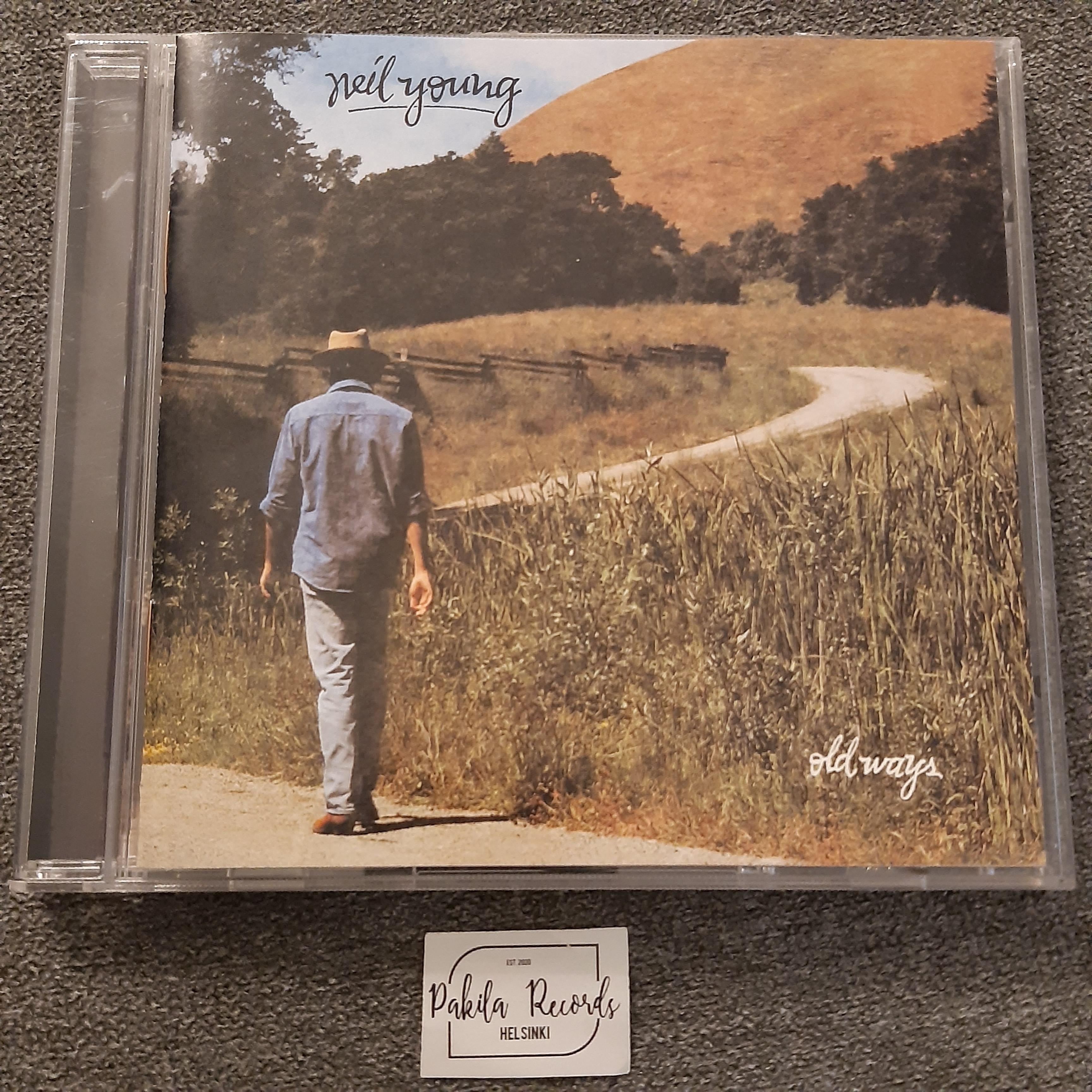 Neil Young - Old Ways - CD (käytetty)