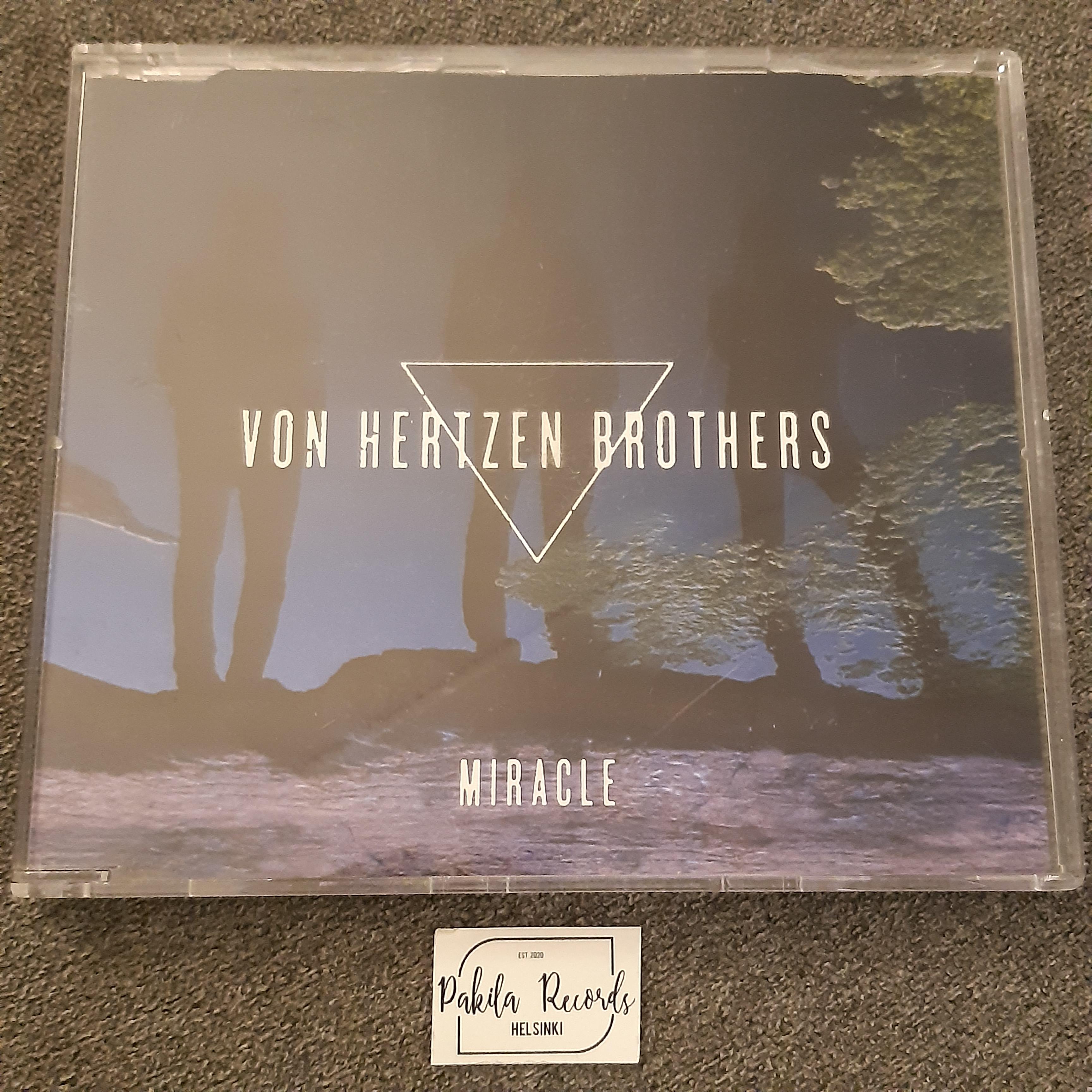 Von Hertzen Brothers - Miracle - CDS (käytetty)