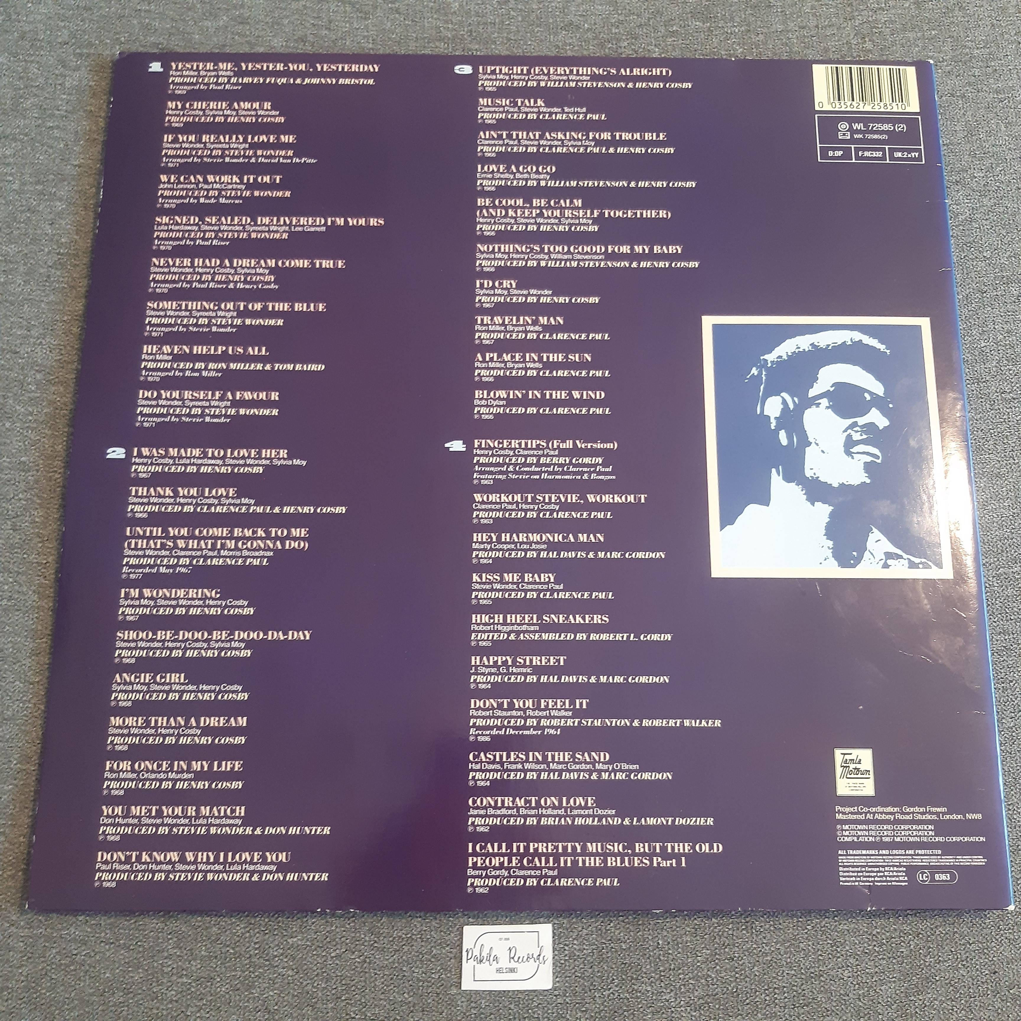 Stevie Wonder - Essential Stevie Wonder - 2 LP (käytetty)