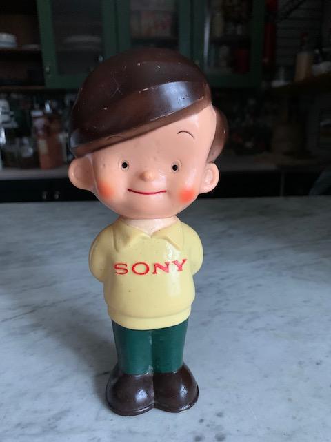 Sony 1960-luvun keräilynukke