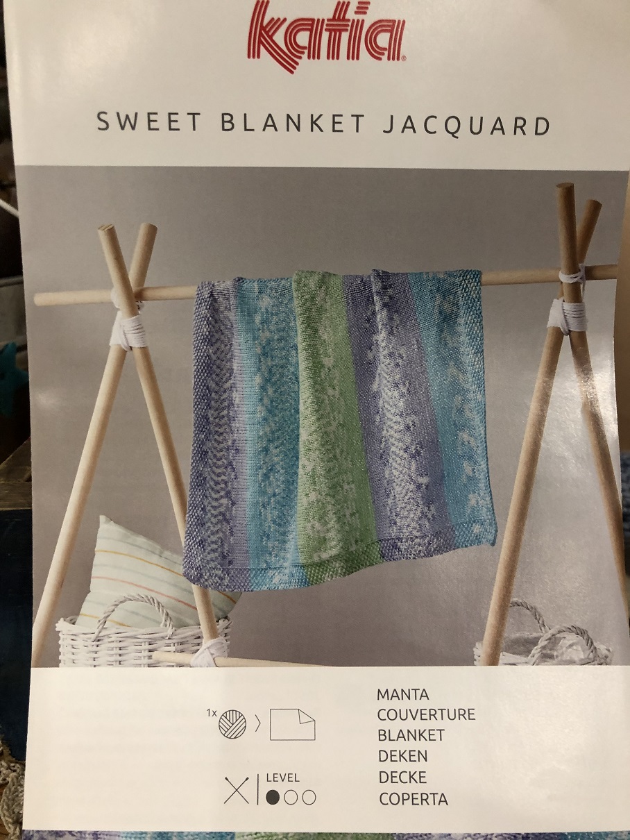 katia Sweet Blanket Jacquard