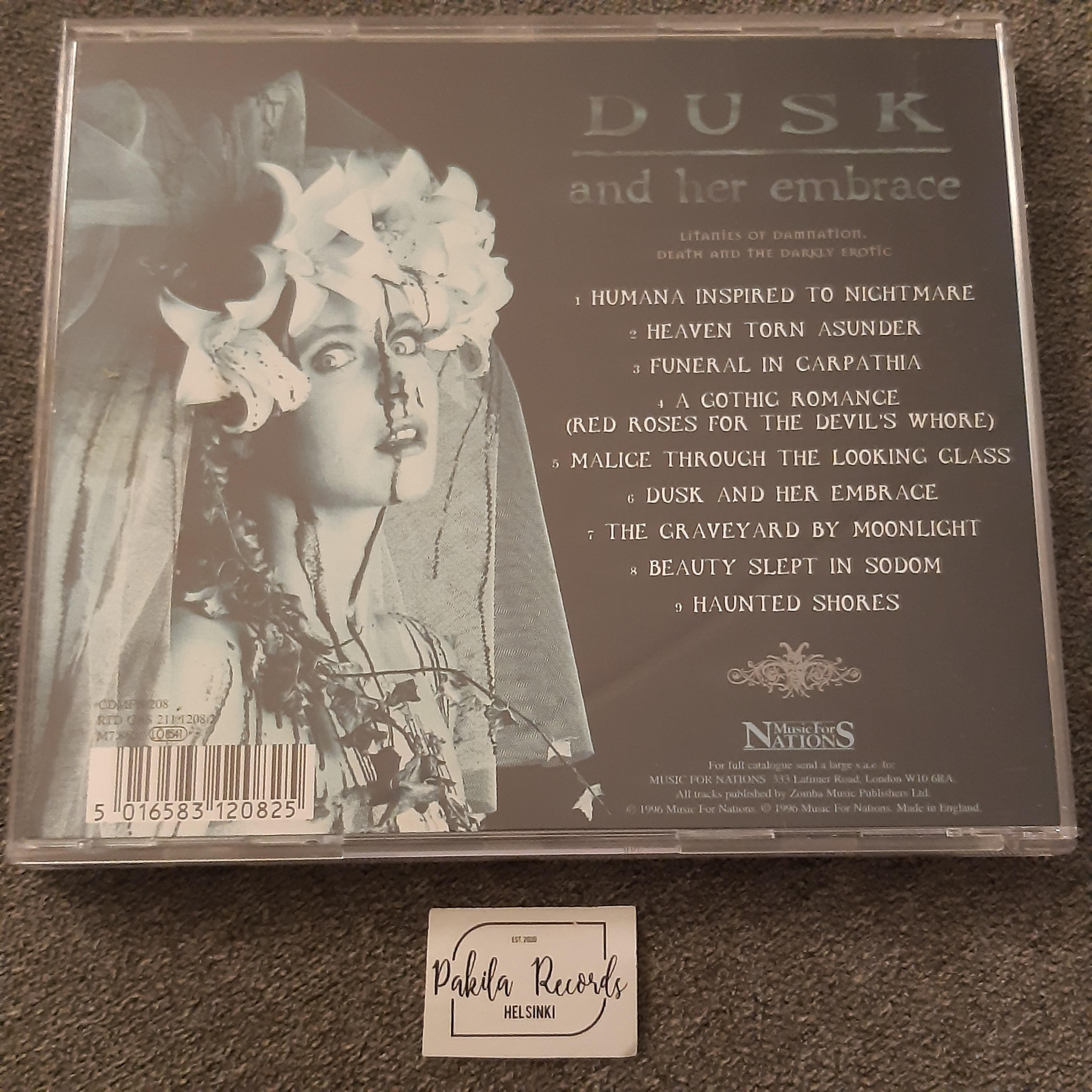Cradle Of Filth - Dusk And Her Embrace - CD (käytetty)