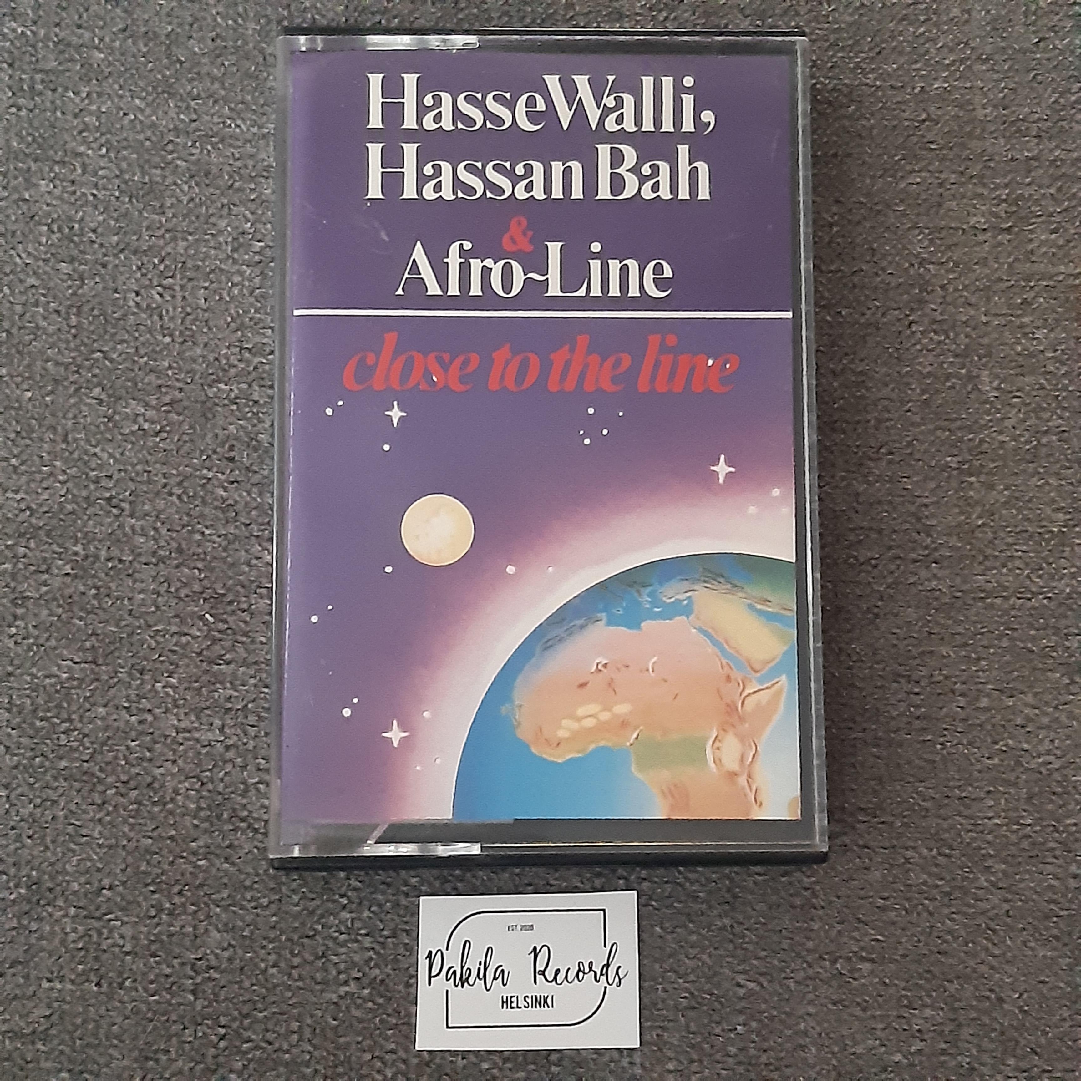 Hasse Walli - Close To The Line - Kasetti (käytetty)