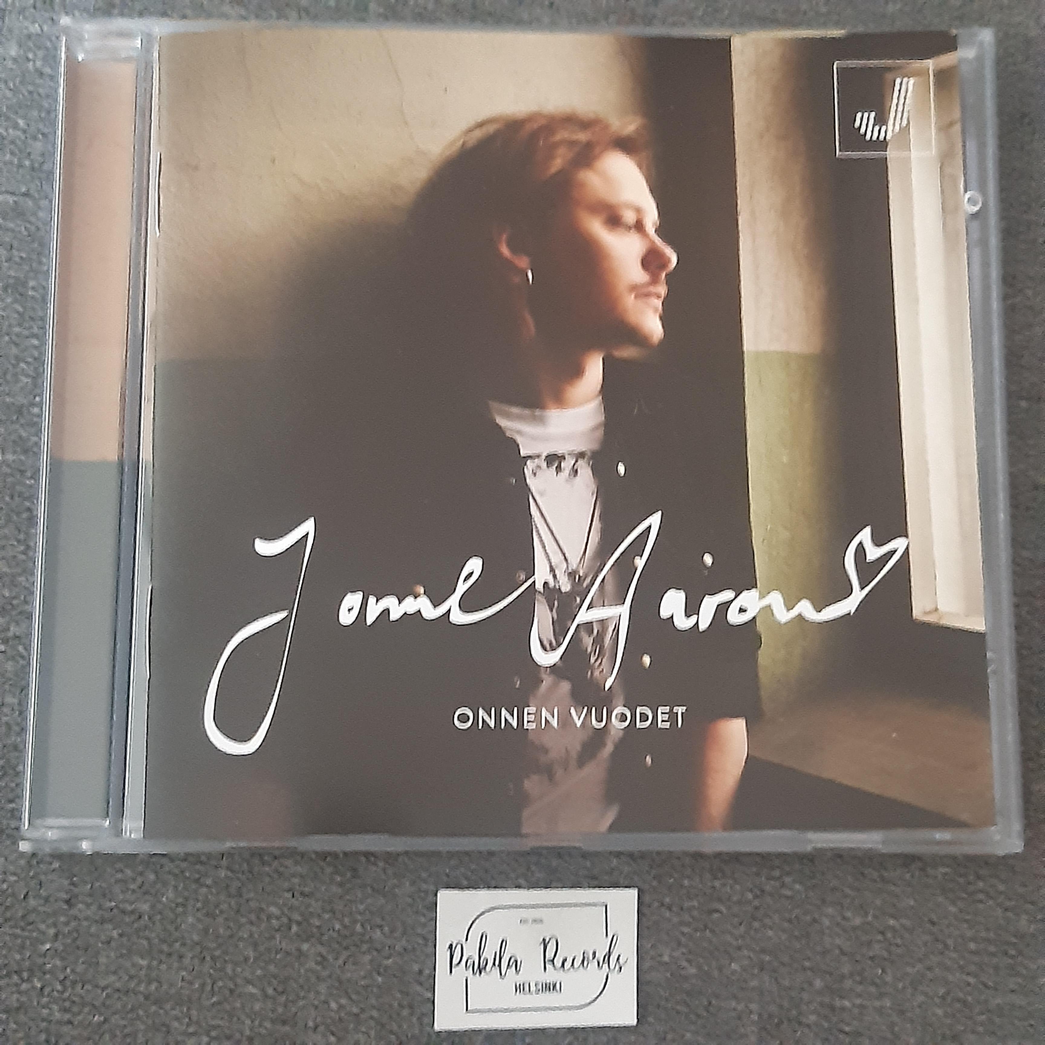 Jonne Aaron - Onnen vuodet - CD (käytetty)