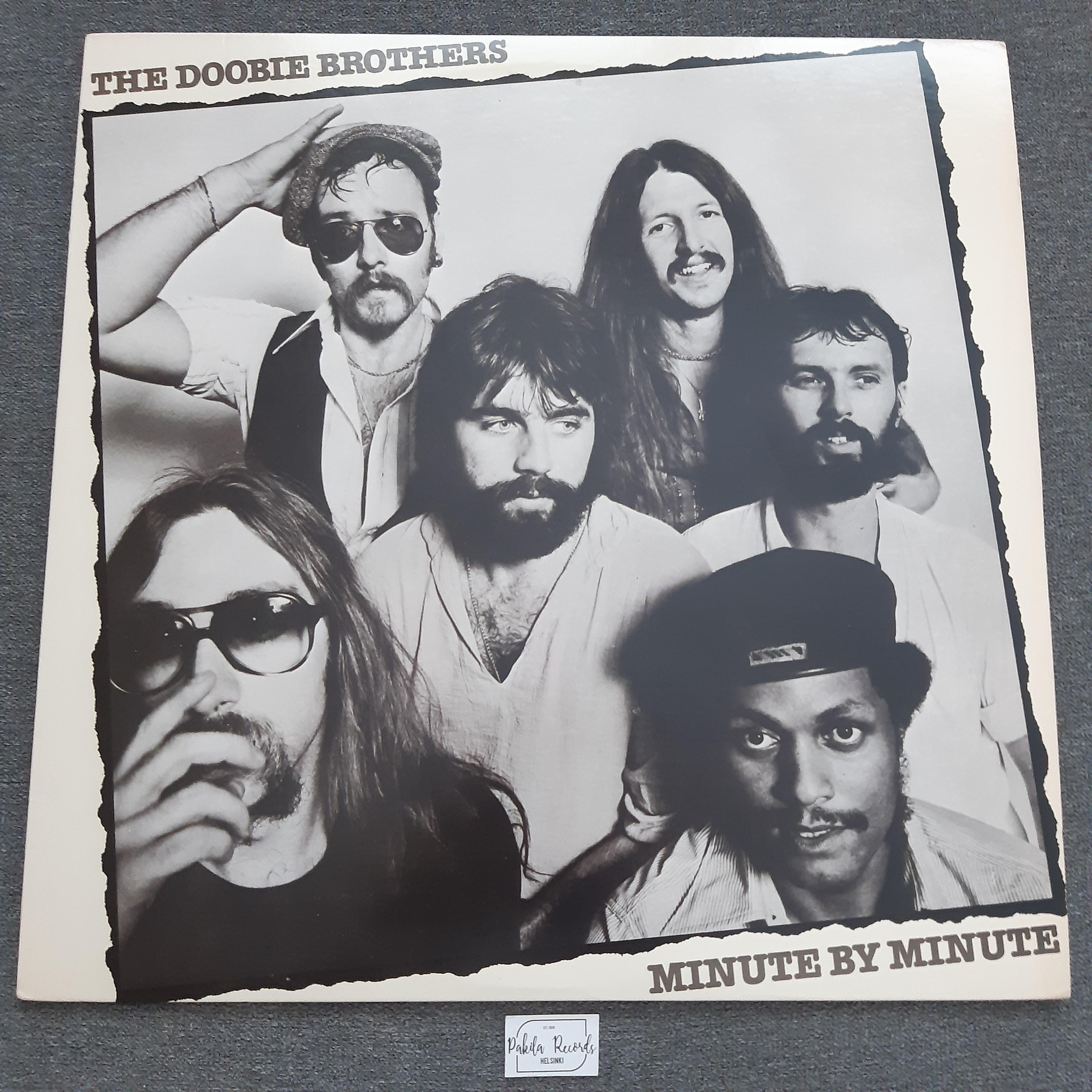 The Doobie Brothers - Minute By Minute - LP (käytetty)