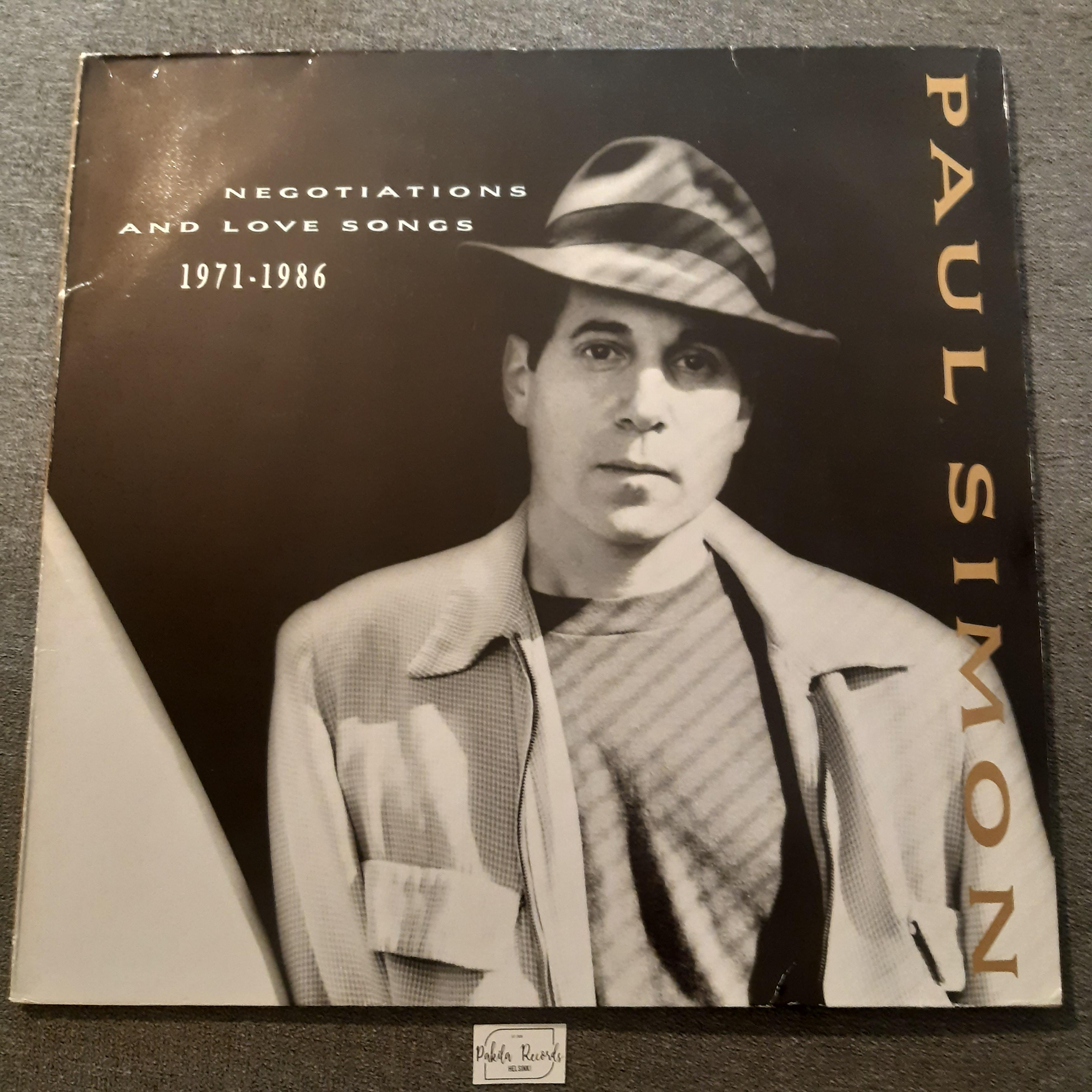 Paul Simon - Negotiations And Love Songs 1971-1986 - 2 LP (käytetty)