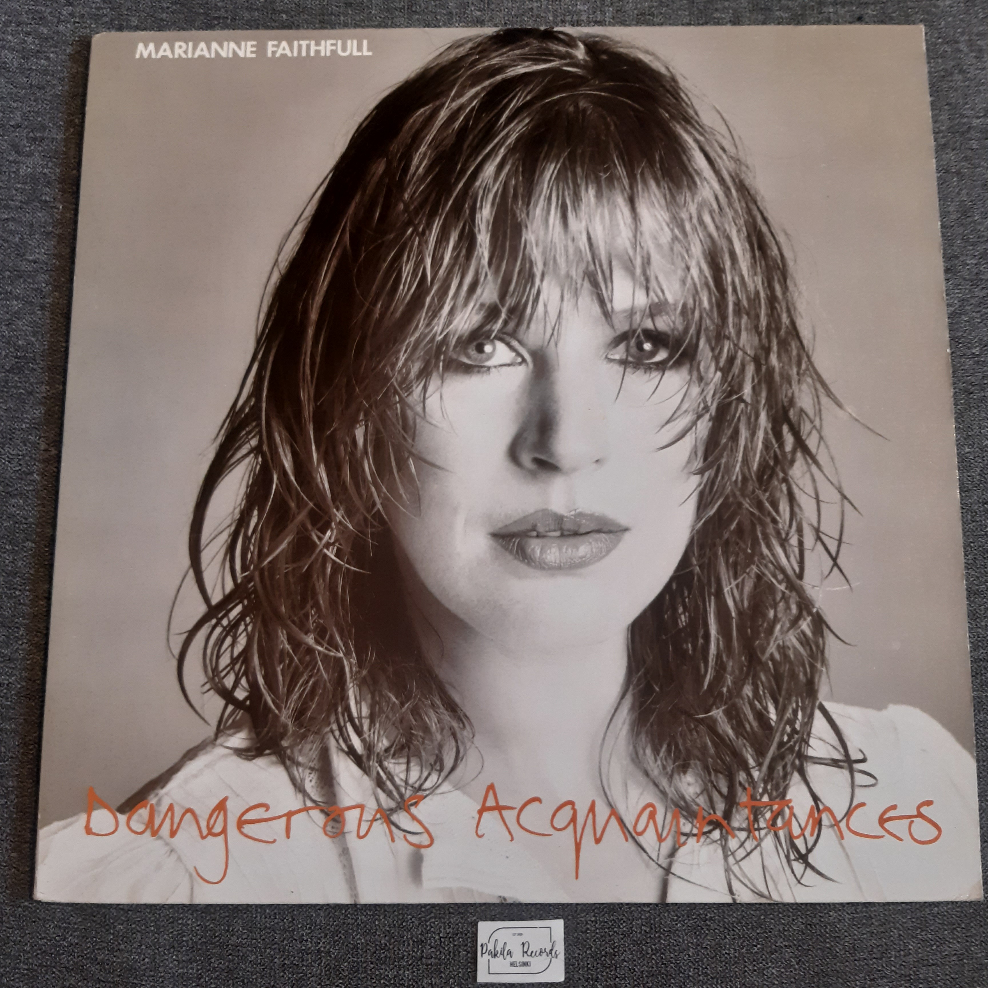Marianne Faithfull - Dangerous Acquaintances - LP (käytetty)