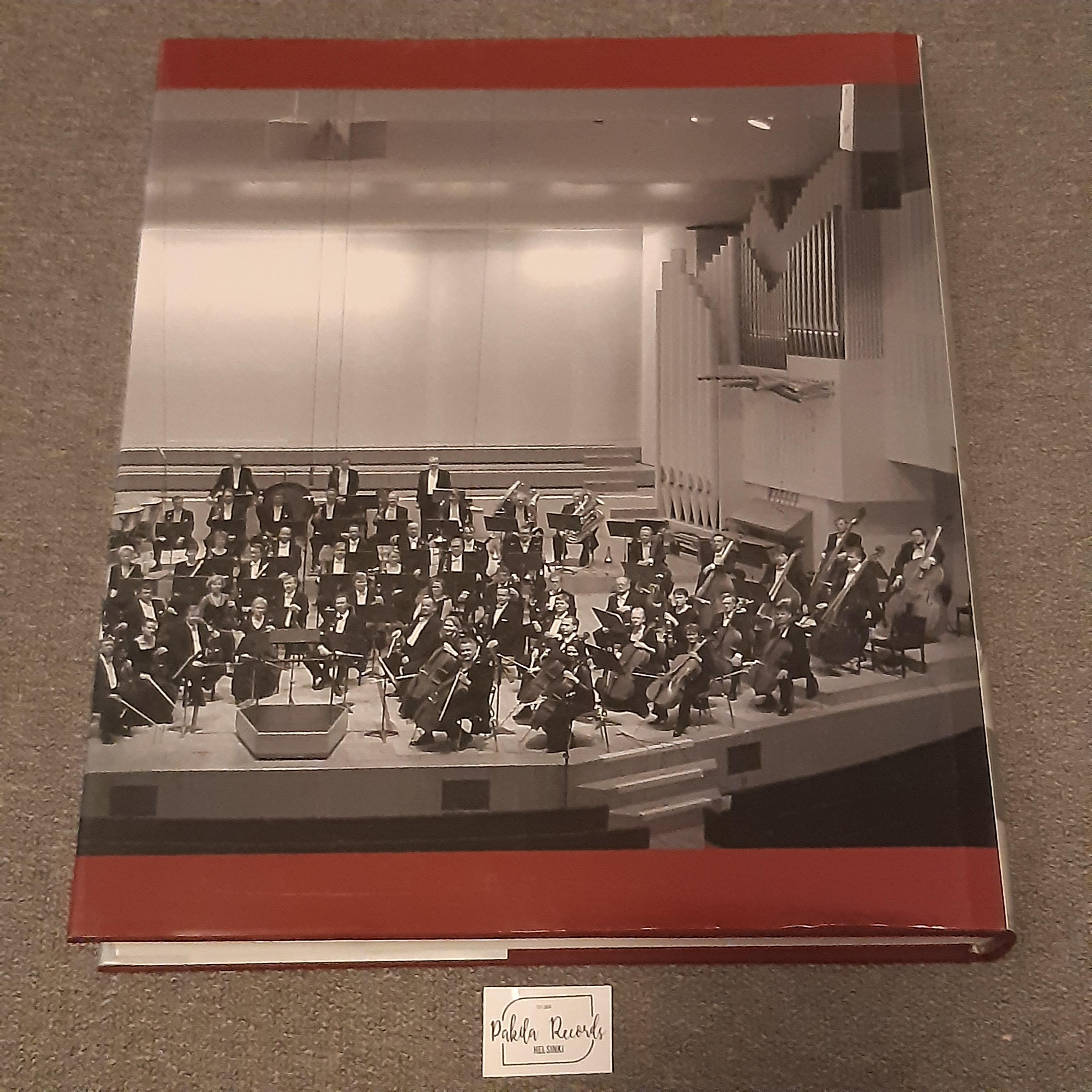 Radion Sinfoniaorkesteri 1927-2002 - Antero Karttunen - Kirja (käytetty)