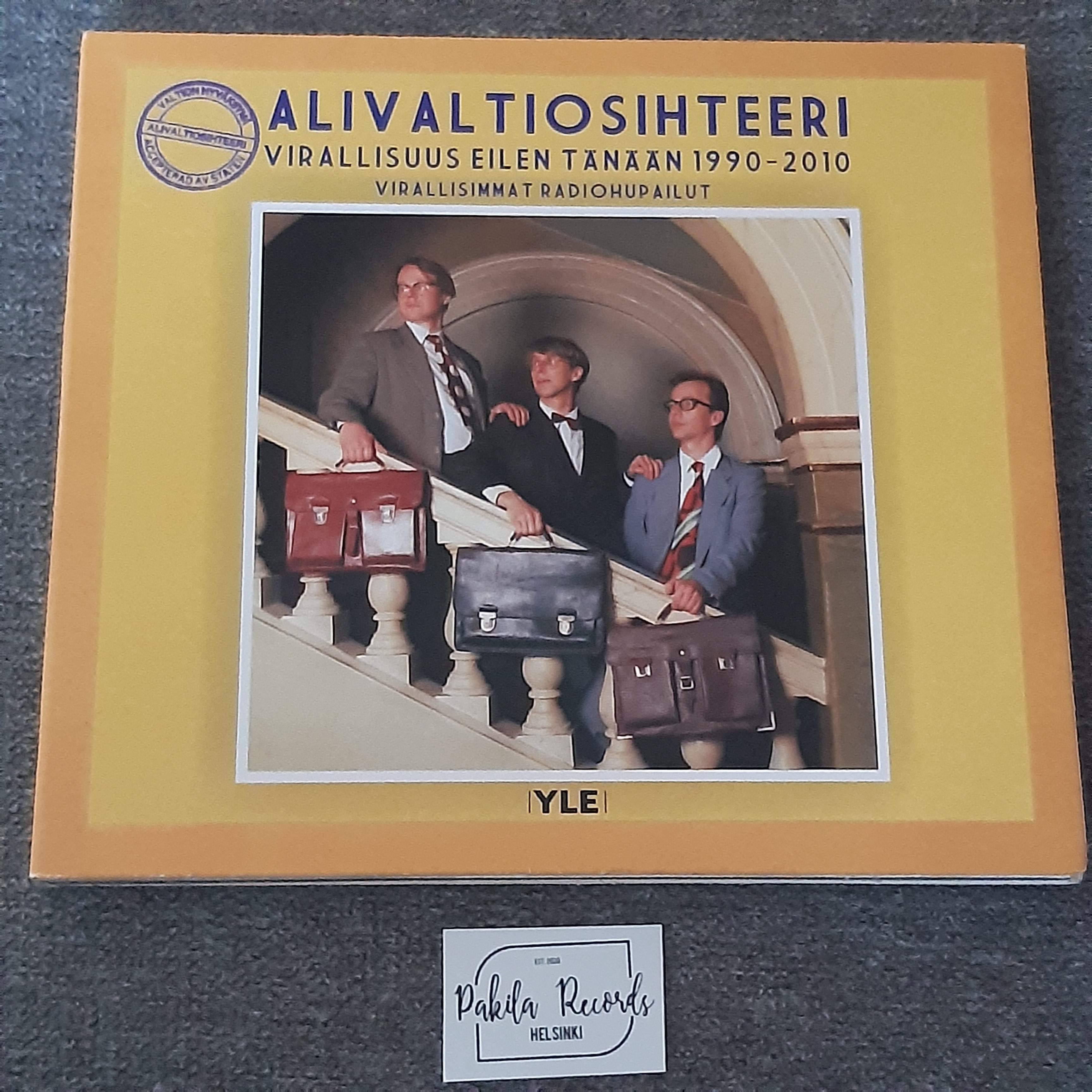 Alivaltiosihteeri - Virallisuus eilen tänään 1990-2010 - CD (käytetty)