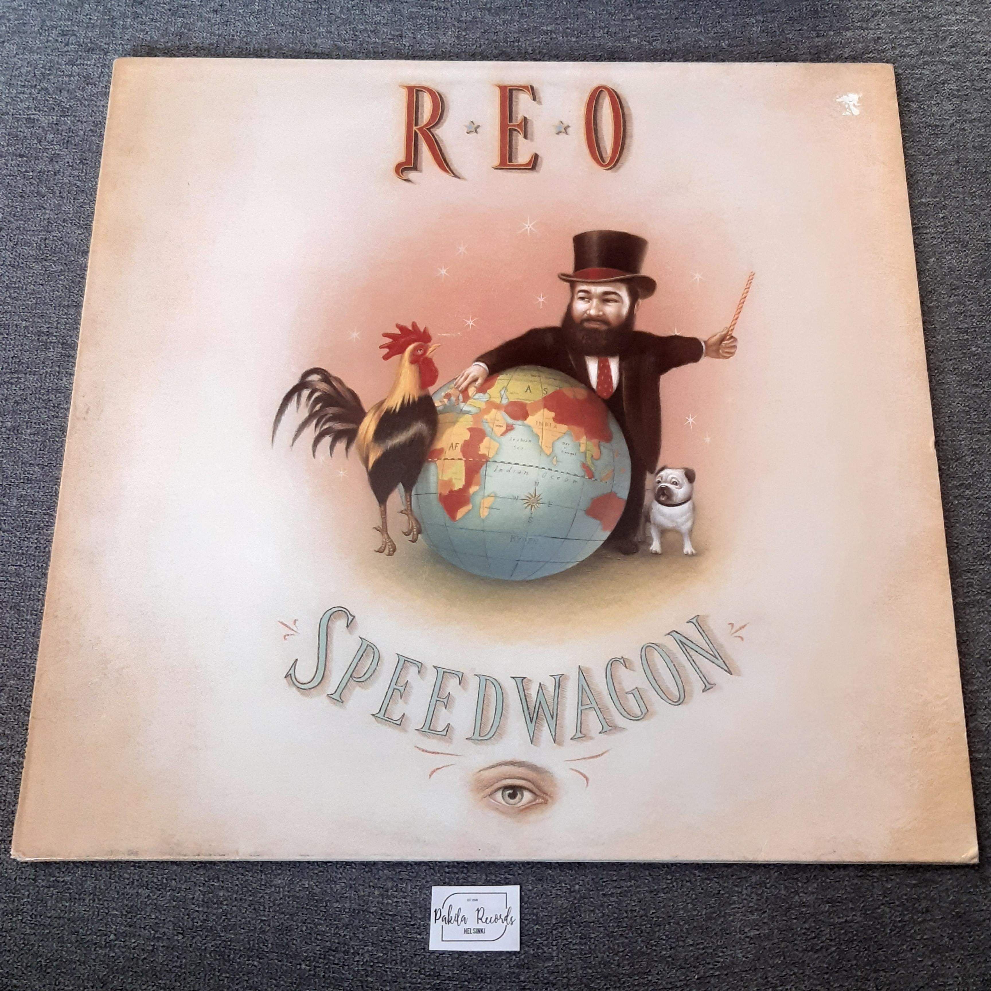 Reo Speedwagon - The Earth A Small Man His Dog And A Chicken - LP (käytetty)