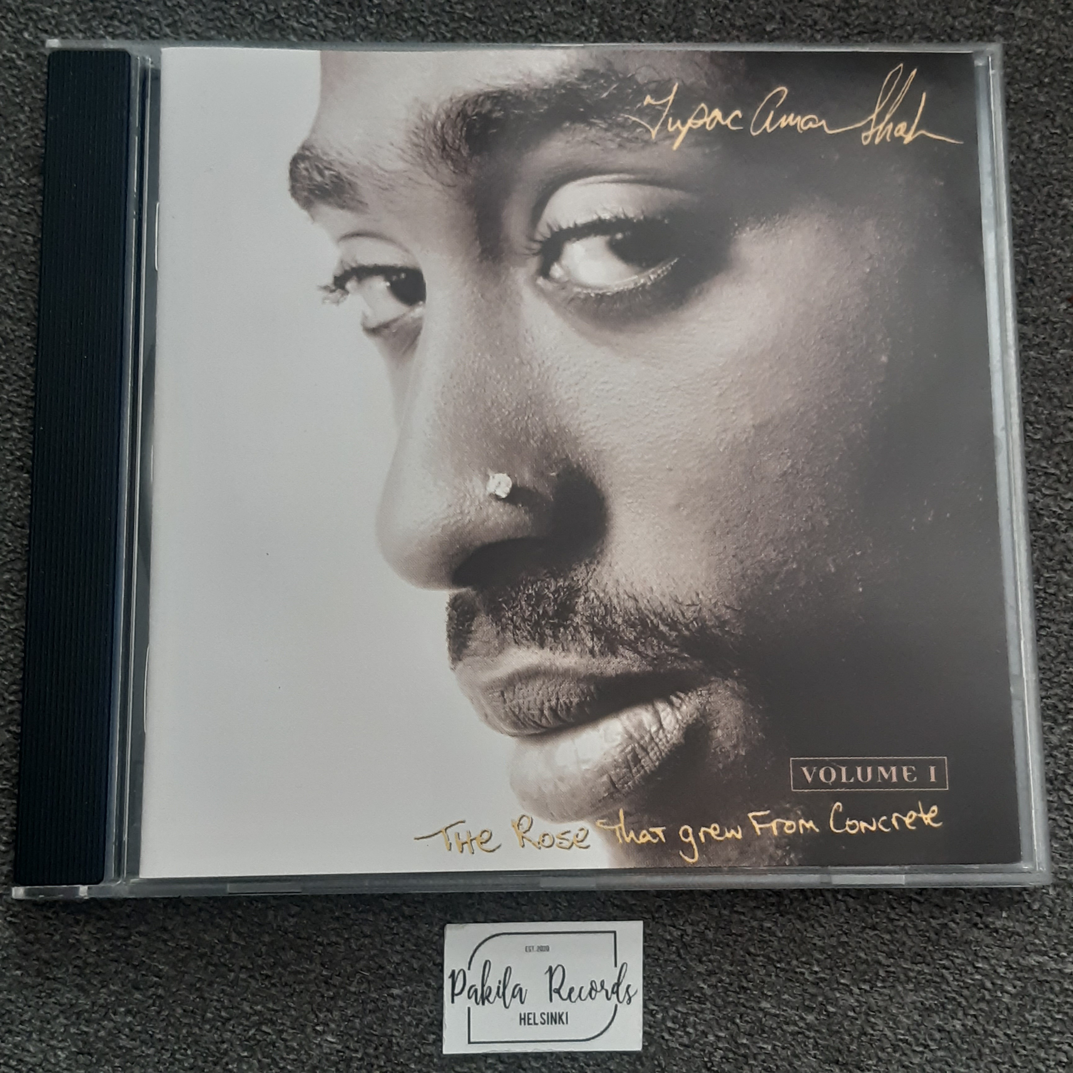 Tupac Shakur - The Rose That Grew From Concrete Volume 1 - CD (käytetty)