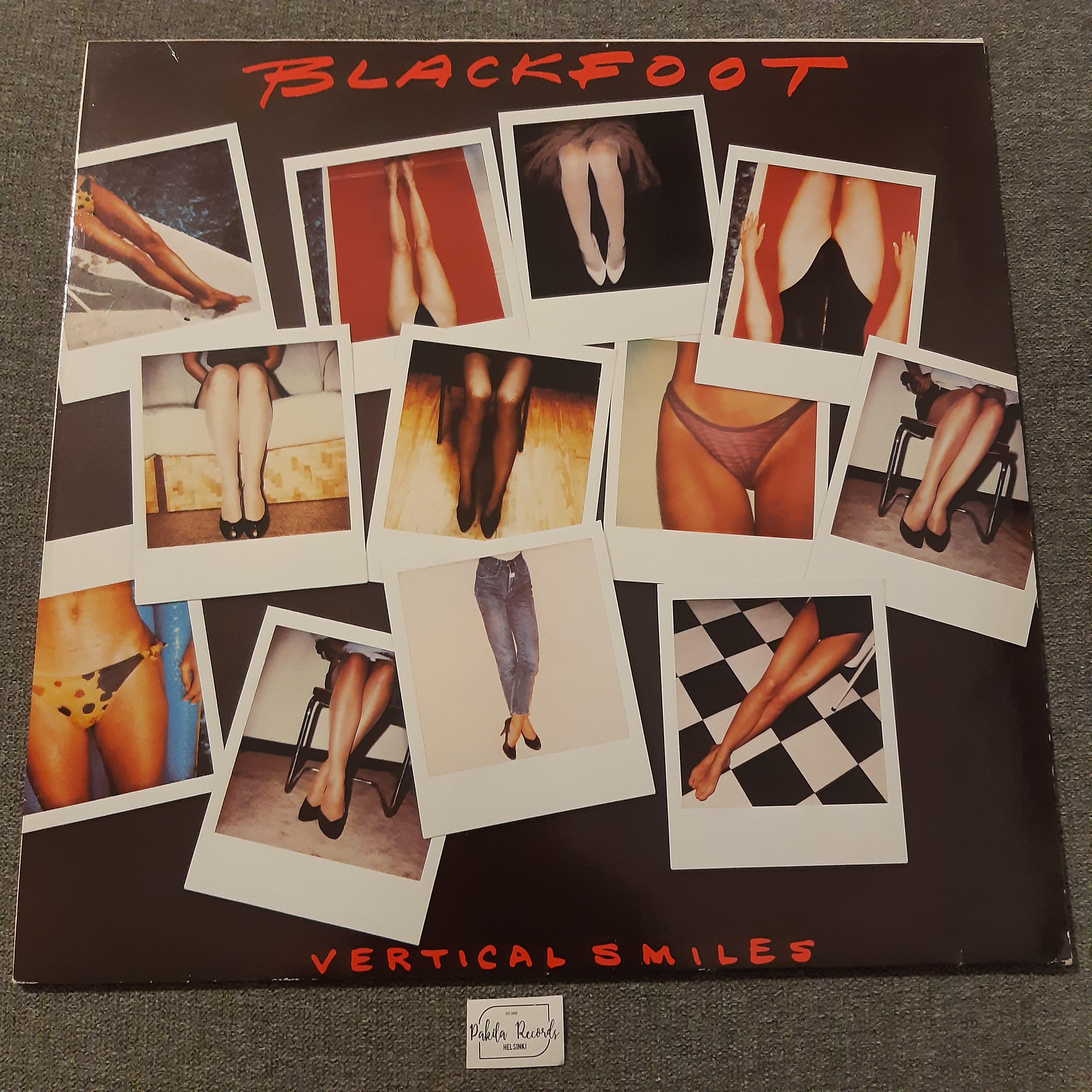 Blackfoot - Vertical Smiles - LP (käytetty)