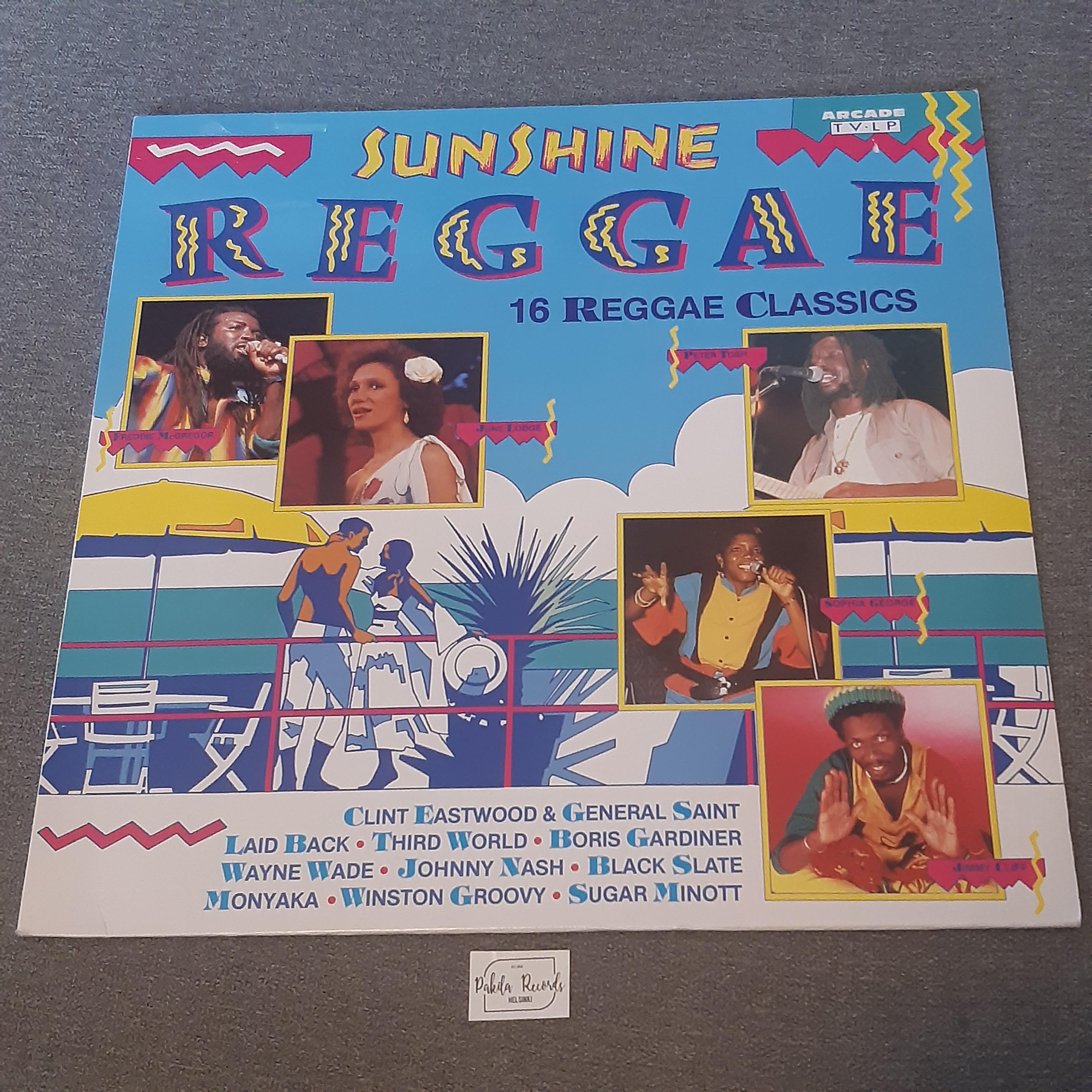 Sunshine Reggae, 16 Reggae Classics - LP (käytetty)